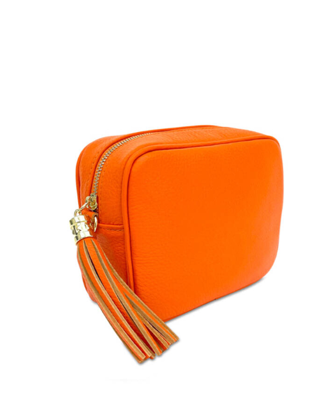 51631705-A8C3-4408-8D3E-638E49792382